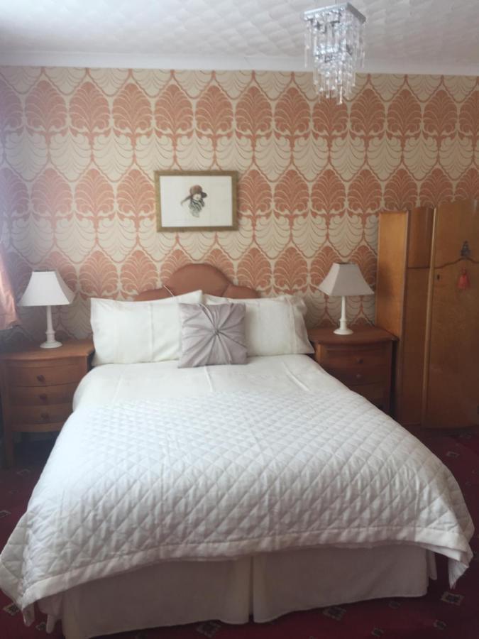 San Michele Guest House Poole Exterior foto